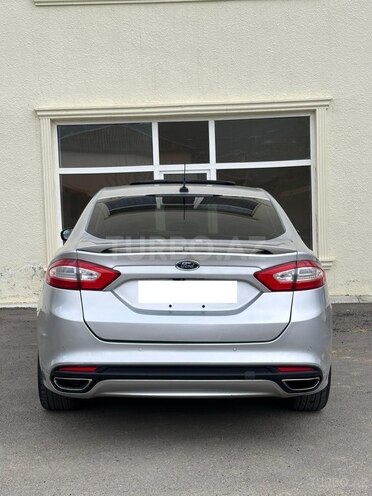 Ford Fusion (North America) 2013, 254,000 km - 1.5 л - Yardımlı