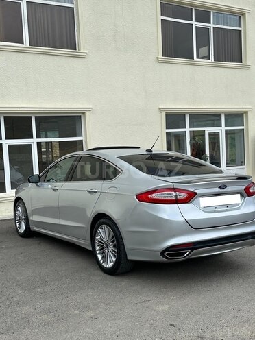 Ford Fusion (North America) 2013, 254,000 km - 1.5 л - Yardımlı