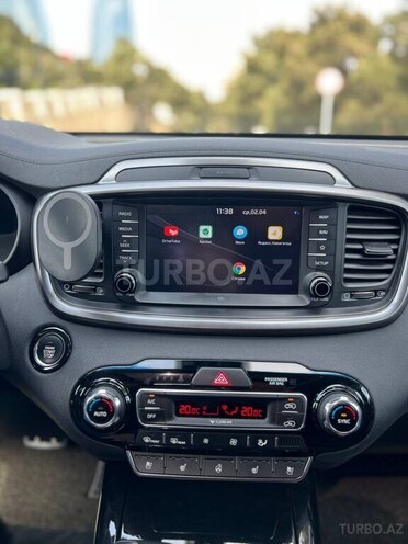 Kia Sorento-17
