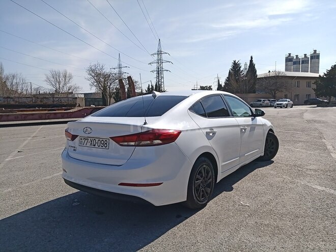 Hyundai Elantra 2016, 225,828 km - 2.0 l - Bakı