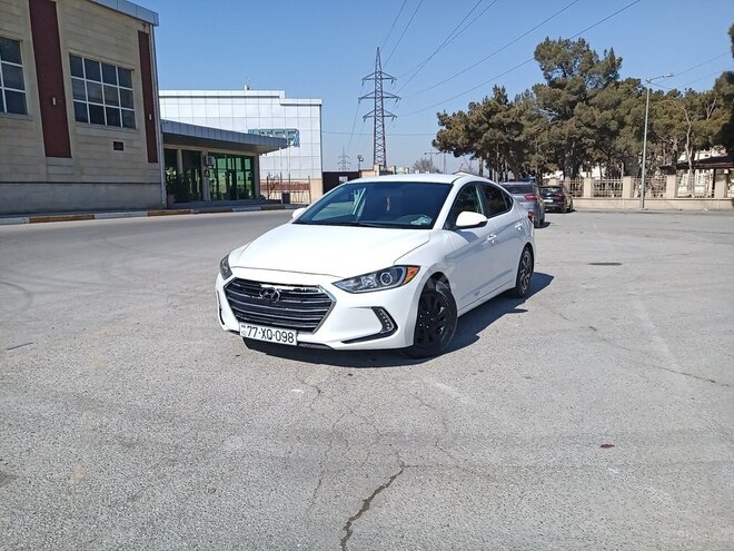 Hyundai Elantra 2016, 225,828 km - 2.0 l - Bakı