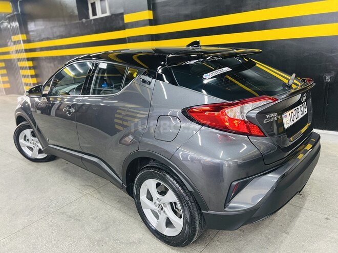Toyota C-HR 2018, 44,000 km - 2.0 l - Bakı