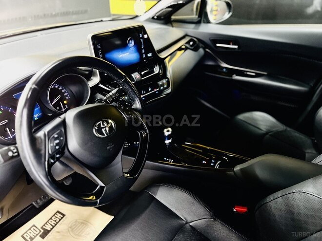 Toyota C-HR 2018, 44,000 km - 2.0 l - Bakı