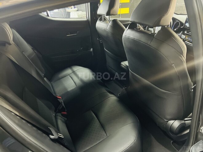 Toyota C-HR 2018, 44,000 km - 2.0 l - Bakı