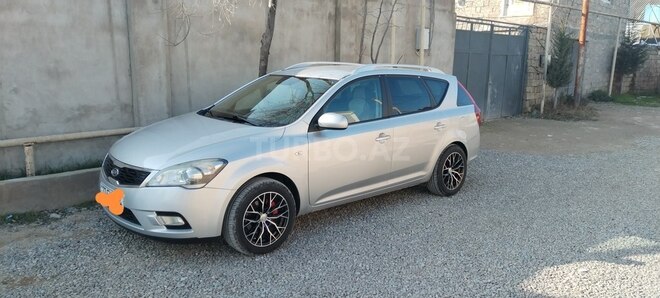 Kia Ceed 2010, 223,940 km - 1.6 л - Bakı