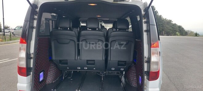 Mercedes Vito 111 2010, 256,000 km - 2.2 л - Qax