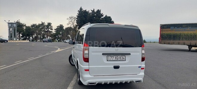 Mercedes Vito 111 2010, 256,000 km - 2.2 л - Qax