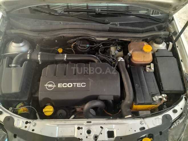Opel Astra 2006, 300,000 km - 1.3 l - Biləsuvar