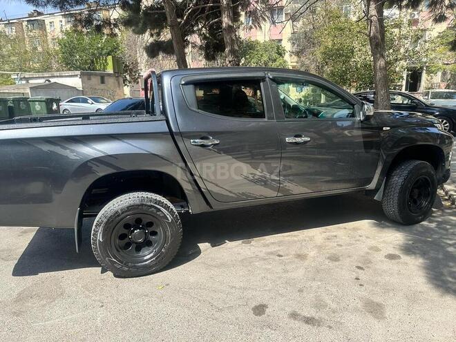 Mitsubishi L200 2021, 72,200 km - 2.4 л - Bakı