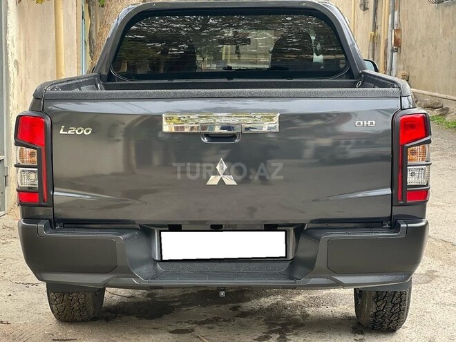 Mitsubishi L200 2021, 72,200 km - 2.4 л - Bakı