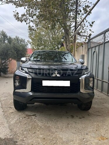 Mitsubishi L200 2021, 72,200 km - 2.4 л - Bakı