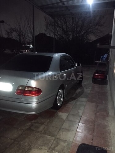 Mercedes E 220 d 1999, 460,000 km - 2.2 l - Bakı