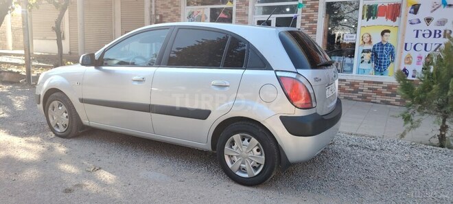 Kia Rio 2007, 269,000 km - 1.5 l - Tovuz