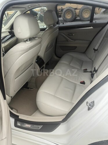 BMW 520 2013, 150,000 km - 2.0 l - Lənkəran