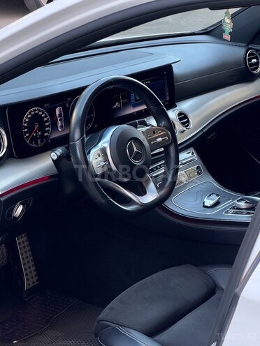 Mercedes E 300 d 2018, 190,000 km - 2.0 l - Gəncə