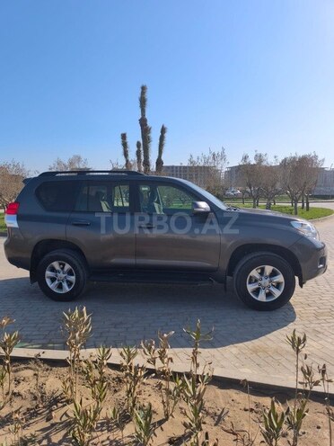 Toyota Land Cruiser Prado 2012, 195,000 km - 2.7 л - Bakı