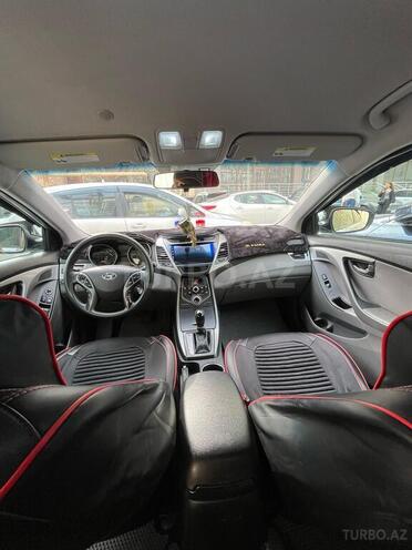 Hyundai Elantra 2015, 186,684 km - 1.8 l - Bakı