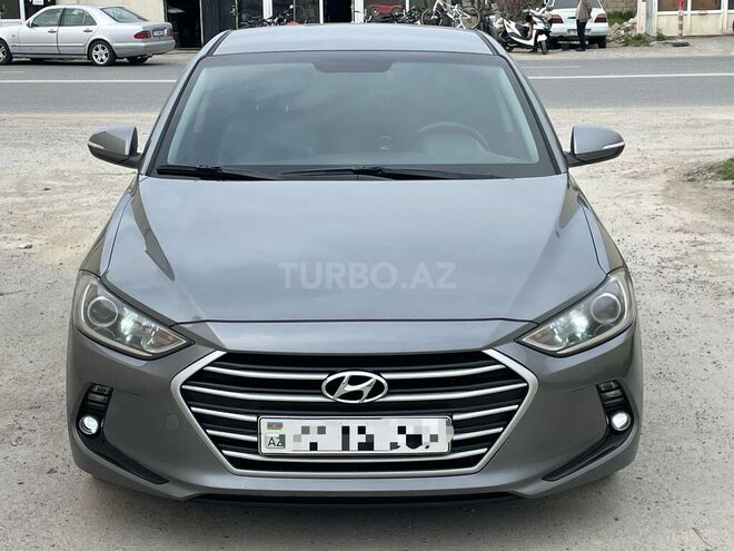 Hyundai Avante 2015, 215,413 km - 1.6 l - Bakı