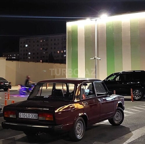 LADA (VAZ) 2107 2003, 73,000 km - 1.6 l - Salyan