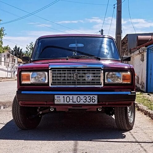 LADA (VAZ) 2107 2003, 73,000 km - 1.6 l - Salyan