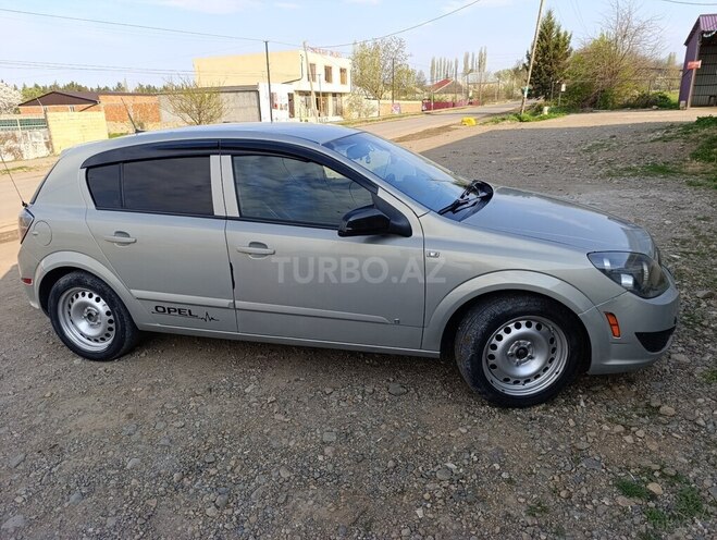 Opel Astra 2008, 221,155 km - 1.8 l - Tovuz