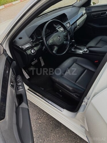 Mercedes E 220 d 2010, 214,000 km - 2.2 l - Bakı