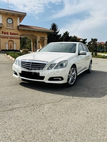 Mercedes E 220 d 2010, 214,000 km - 2.2 l - Bakı
