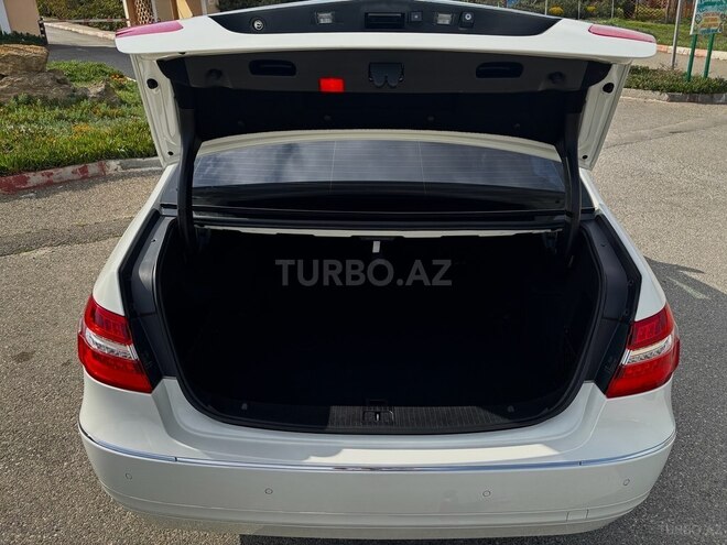 Mercedes E 220 d 2010, 214,000 km - 2.2 l - Bakı