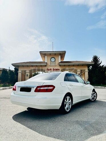 Mercedes E 220 d 2010, 214,000 km - 2.2 l - Bakı