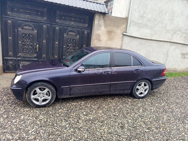 Mercedes C 200 2001, 394,627 km - 2.0 l - Bakı