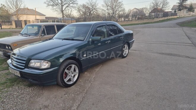 Mercedes C 180 1998, 400,000 km - 1.8 l - İsmayıllı