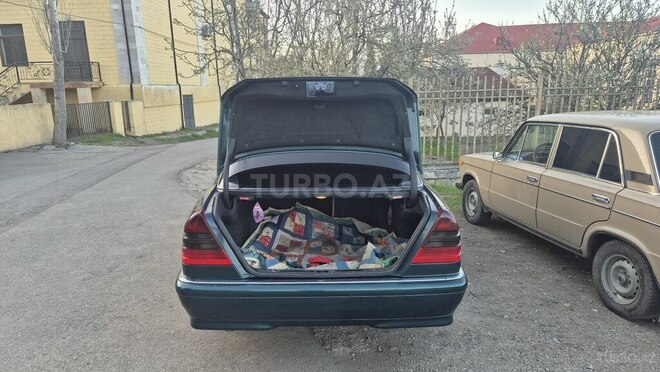 Mercedes C 180 1998, 400,000 km - 1.8 l - İsmayıllı