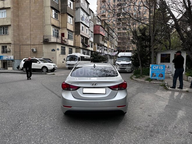 Hyundai Elantra 2014, 180,000 km - 1.8 l - Bakı