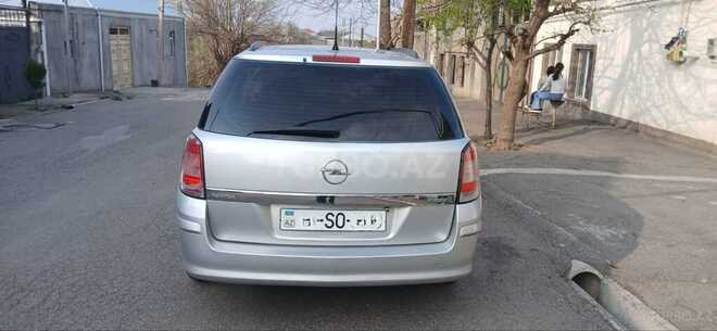 Opel Astra 2009, 245,531 km - 1.4 l - Gəncə