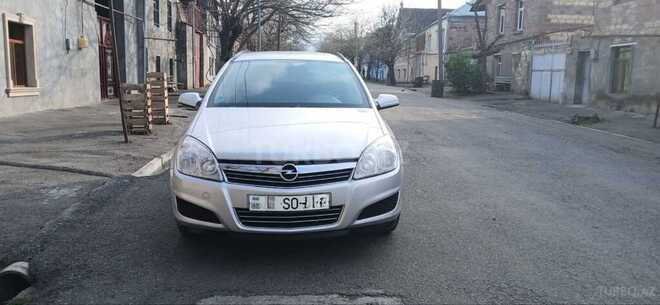 Opel Astra 2009, 245,531 km - 1.4 l - Gəncə