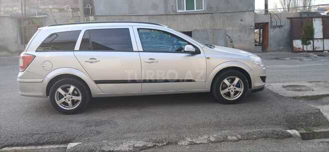 Opel Astra 2009, 245,531 km - 1.4 l - Gəncə