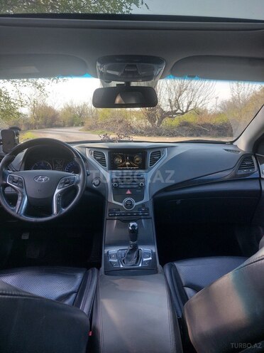 Hyundai Grandeur 2015, 200,000 km - 2.2 л - Şəmkir