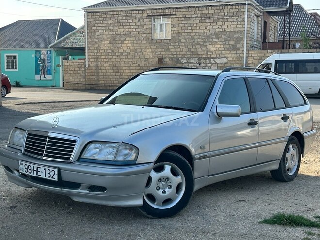 Mercedes C 220 d 2000, 430,000 km - 2.2 л - Gəncə