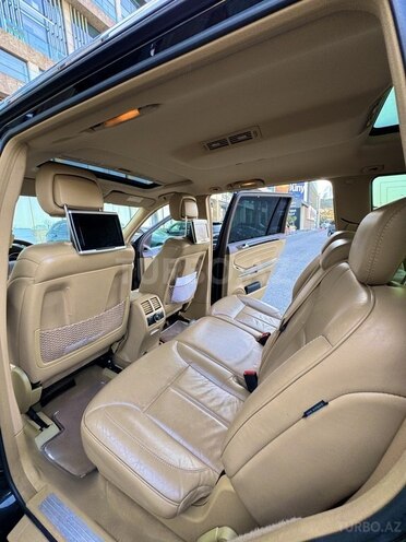 Mercedes GL 500 4MATIC 2011, 162,000 km - 5.5 l - Bakı