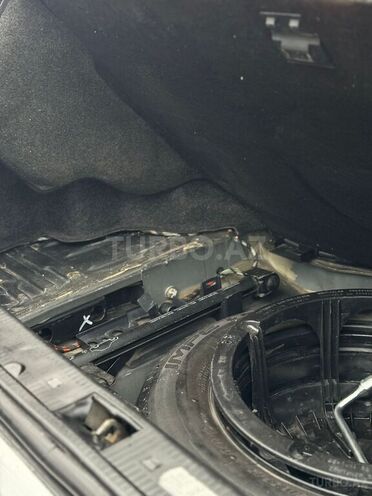Mercedes C 220 d 1999, 270,000 km - 2.2 л - Beyləqan