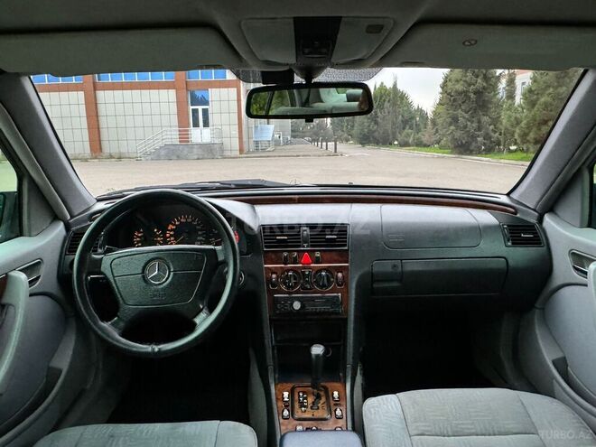 Mercedes C 220 d 1999, 270,000 km - 2.2 л - Beyləqan