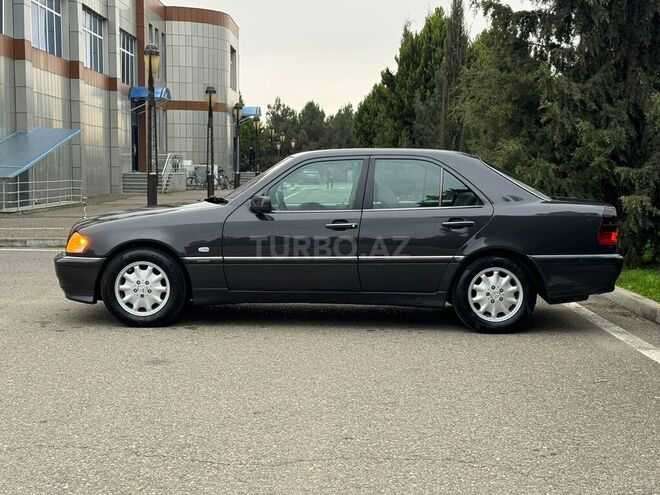 Mercedes C 220 d 1999, 270,000 km - 2.2 л - Beyləqan
