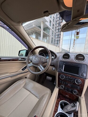 Mercedes GL 500 4MATIC 2011, 162,000 km - 5.5 l - Bakı