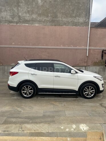 Hyundai Santa Fe-6