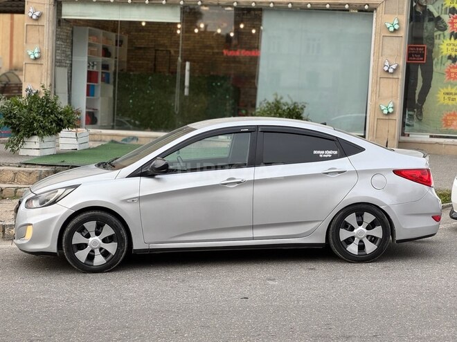 Hyundai Accent 2012, 313,000 km - 1.6 л - Bakı