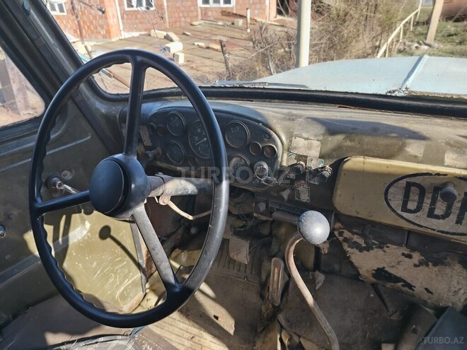GAZ 53 1990, 50,000 km - 4.3 l - Qusar