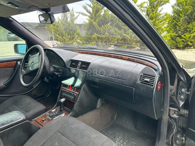 Mercedes C 220 d 1998, 650,000 km - 2.2 л - Sabirabad