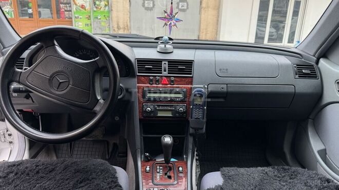 Mercedes C 200 1998, 277,500 km - 2.0 l - Bakı