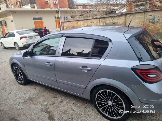 Opel Astra 2006, 239,100 km - 1.3 l - Bakı