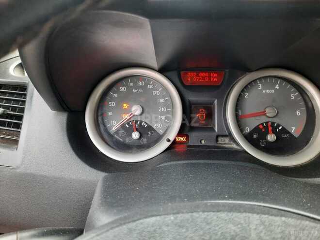 Renault Megane 2003, 351,000 km - 2.0 л - Xırdalan
